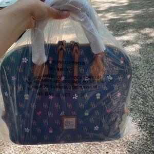 Dooney &bourke satchel (NWT )